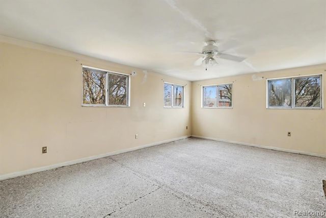 8594 Cloverlawn Street, Detroit, MI 48204