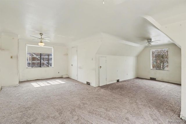 8594 Cloverlawn Street, Detroit, MI 48204