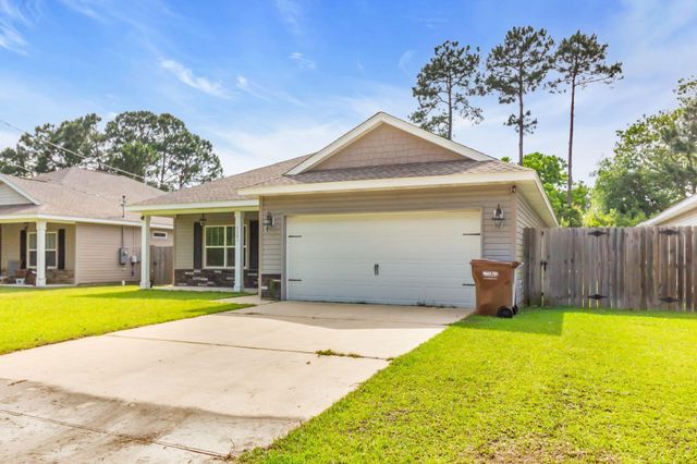 2281 Tom Street, Navarre, FL 32566