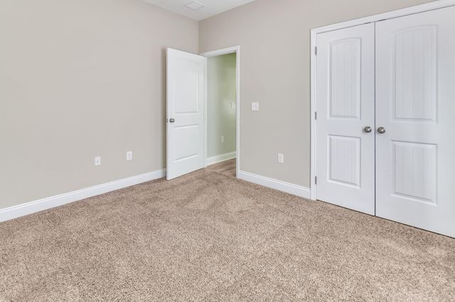2281 Tom Street, Navarre, FL 32566
