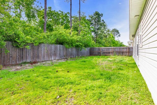 2281 Tom Street, Navarre, FL 32566