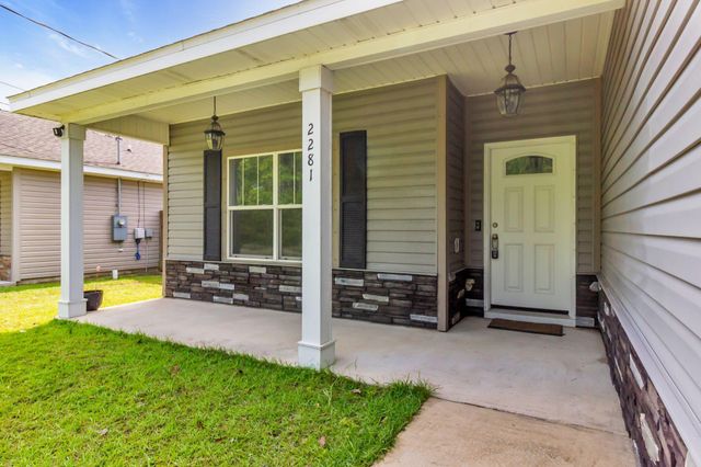 2281 Tom Street, Navarre, FL 32566