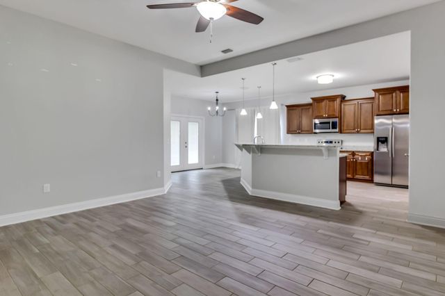 2281 Tom Street, Navarre, FL 32566