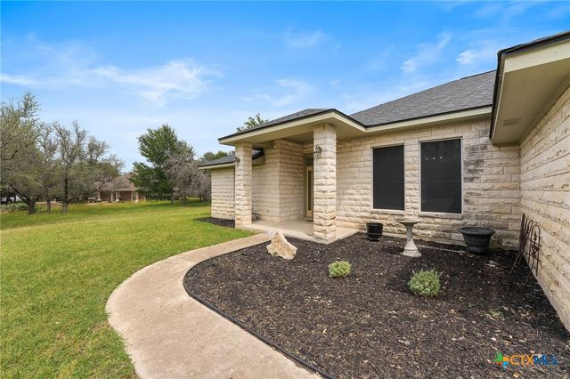 2301 Deer Trail, Lampasas, TX 76550