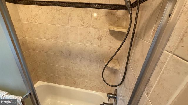 2640 PRINCETON PIKE, Lawrence, NJ 08648