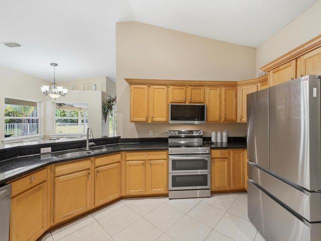 12364 82nd Street N, West Palm Beach, FL 33412
