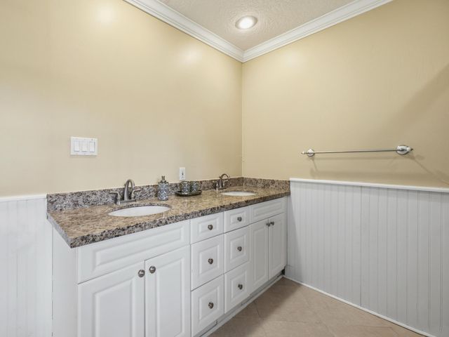 12364 82nd Street N, West Palm Beach, FL 33412