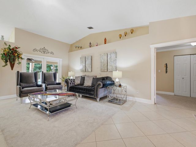 12364 82nd Street N, West Palm Beach, FL 33412