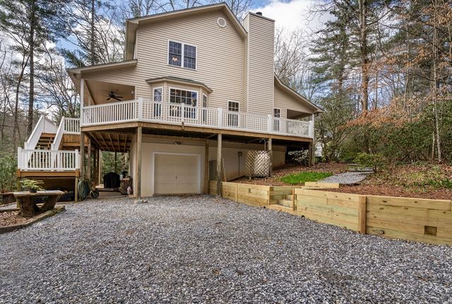 127 Black Forest Lane, Blairsville, GA 30512