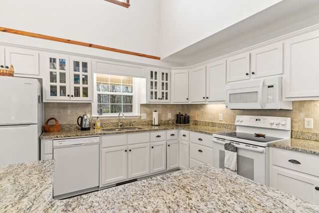 127 Black Forest Lane, Blairsville, GA 30512