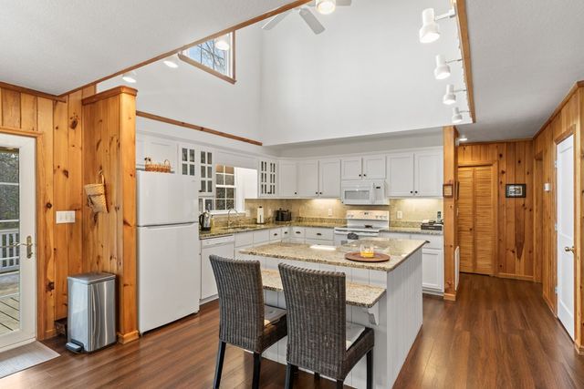 127 Black Forest Lane, Blairsville, GA 30512