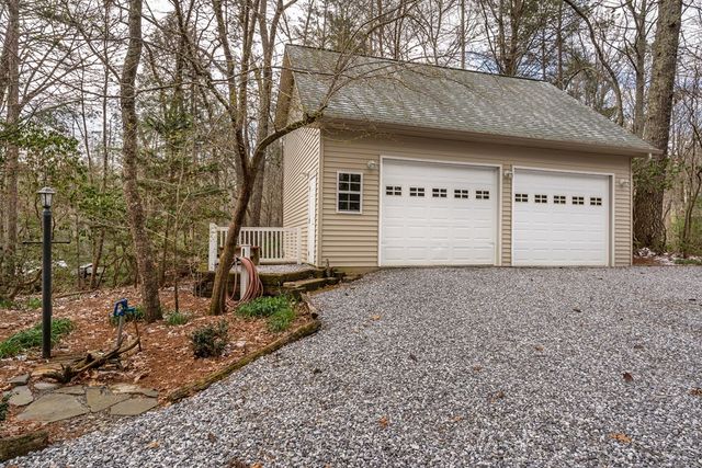 127 Black Forest Lane, Blairsville, GA 30512