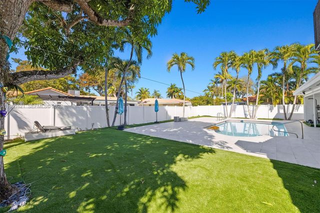 3460 N 46th Ave, Hollywood, FL 33021