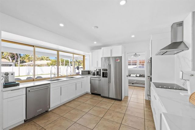 3460 N 46th Ave, Hollywood, FL 33021