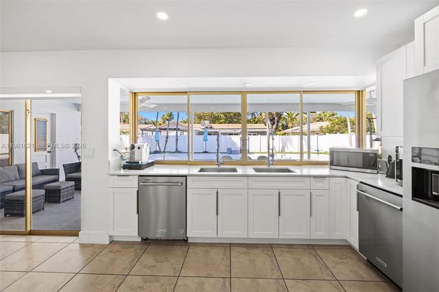 3460 N 46th Ave, Hollywood, FL 33021