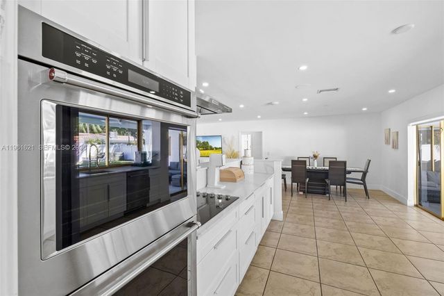 3460 N 46th Ave, Hollywood, FL 33021