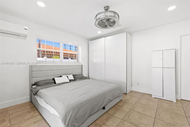 3460 N 46th Ave, Hollywood, FL 33021