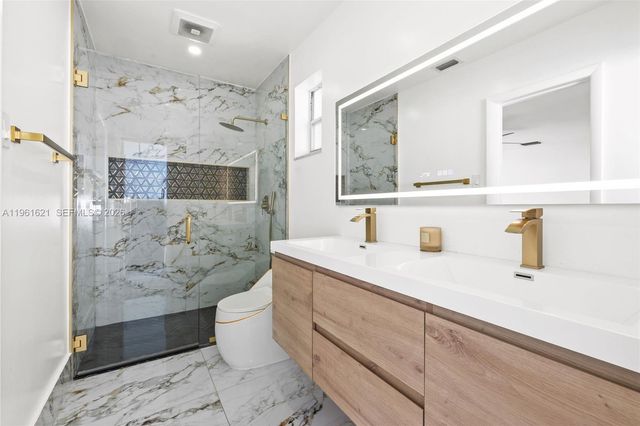 3460 N 46th Ave, Hollywood, FL 33021