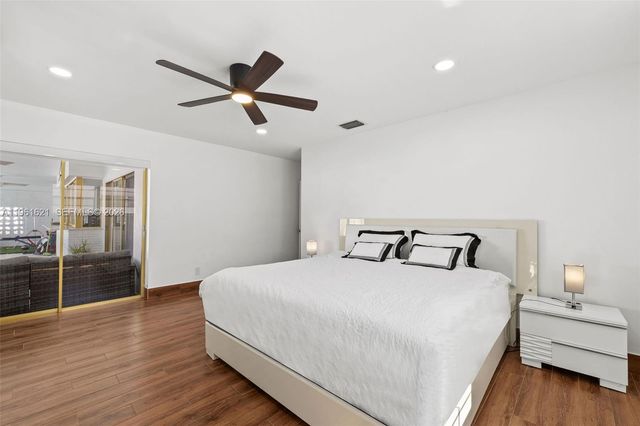 3460 N 46th Ave, Hollywood, FL 33021