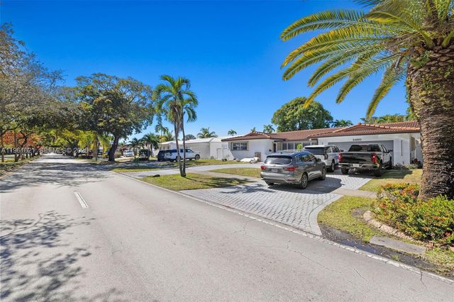 3460 N 46th Ave, Hollywood, FL 33021