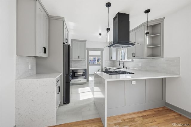 296 S Lafayette Street, Denver, CO 80209