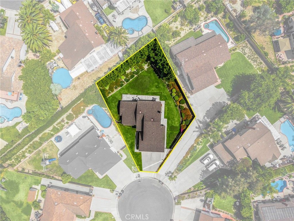 Image 4 of property listing at 20658 Calle Feliz, Yorba Linda, CA 92886