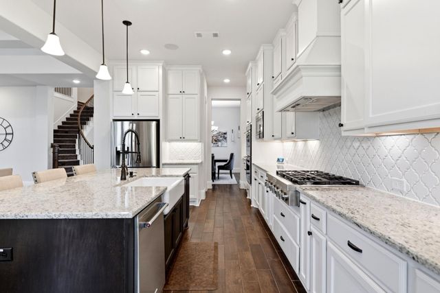 10062 S Goshawk Trail, Conroe, TX 77385