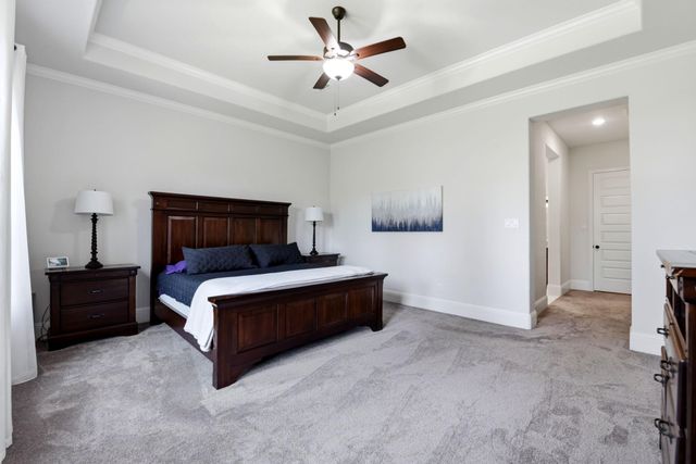 10062 S Goshawk Trail, Conroe, TX 77385
