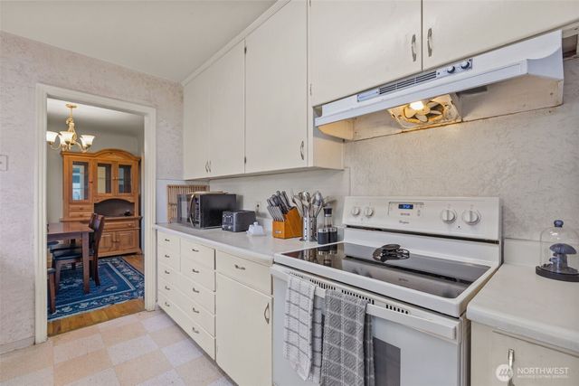 209 8th Avenue N, Algona, WA 98001