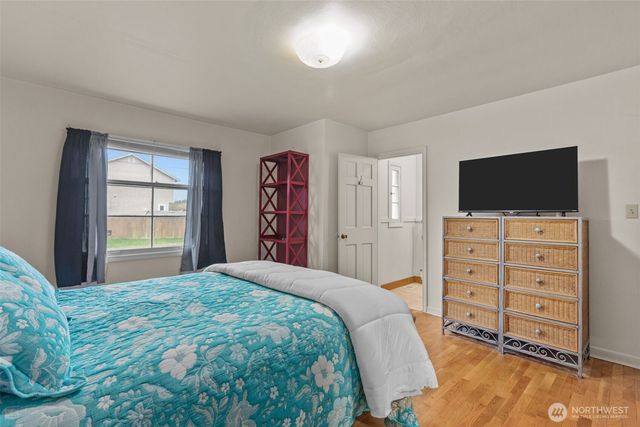 209 8th Avenue N, Algona, WA 98001