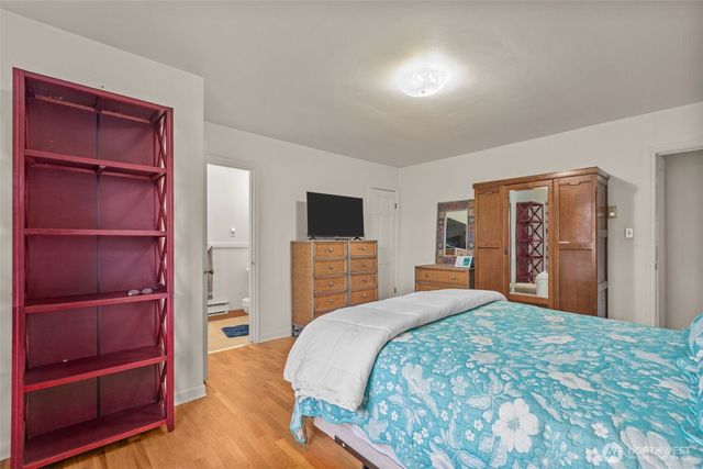 209 8th Avenue N, Algona, WA 98001