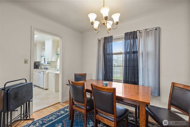 209 8th Avenue N, Algona, WA 98001