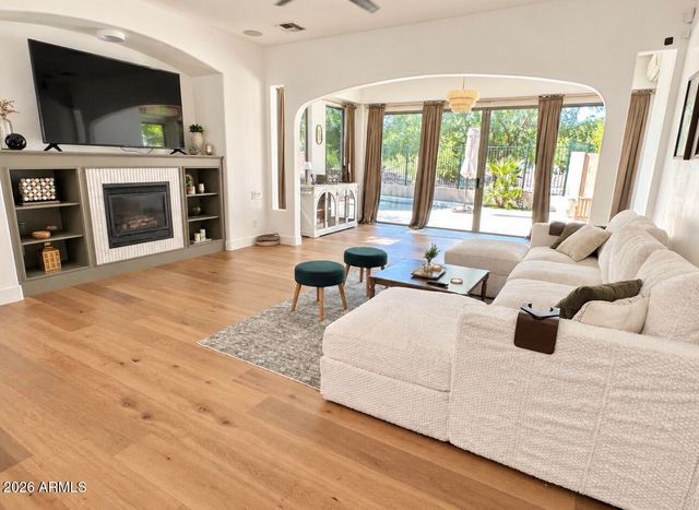 2754 S QUINN Avenue, Gilbert, AZ 85295
