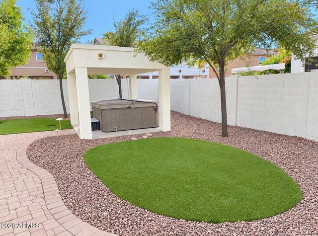 2754 S QUINN Avenue, Gilbert, AZ 85295