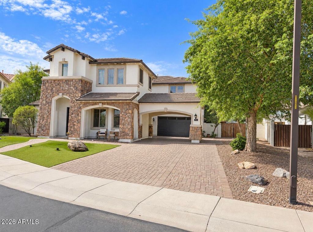 2754 S QUINN Avenue, Gilbert, AZ 85295 — photo 2