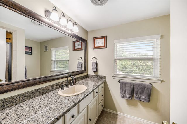 614 Winchester Drive, Richardson, TX 75080