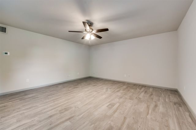 7021 Lincolnshire Lane, North Richland Hills, TX 76182