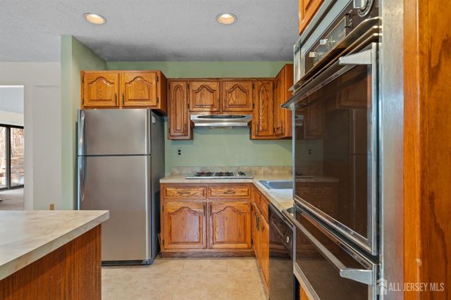 274 Aldrich Road, Howell, NJ 07731