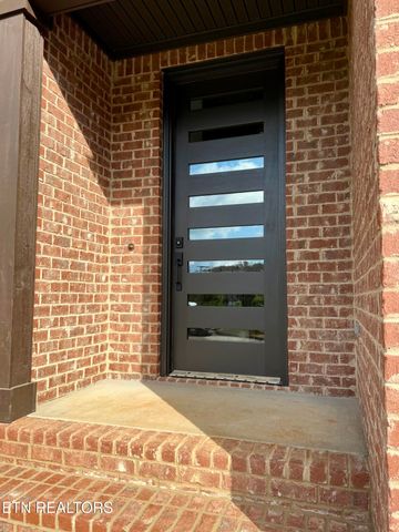 2206 Hickory Crest Lane, Knoxville, TN 37932