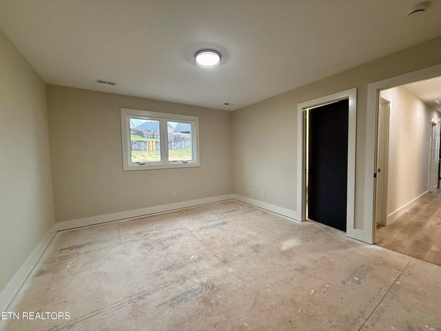 2206 Hickory Crest Lane, Knoxville, TN 37932