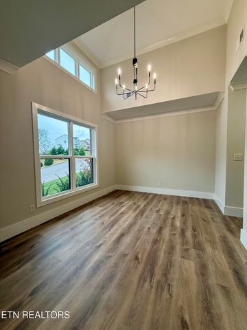 2206 Hickory Crest Lane, Knoxville, TN 37932