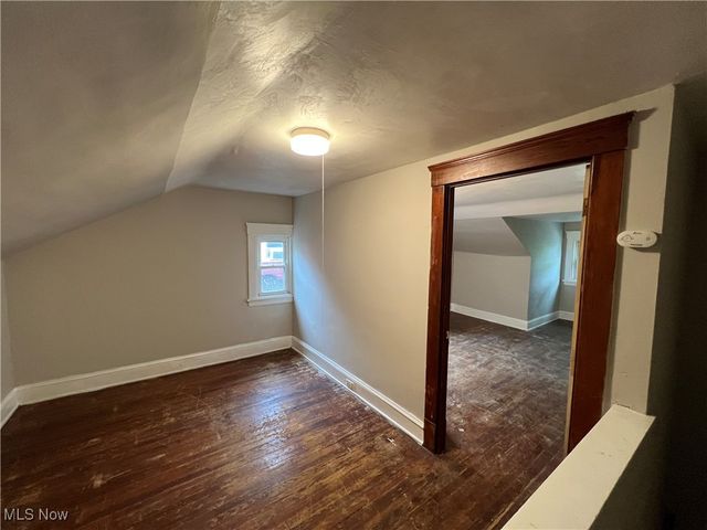14269 Superior Road, Cleveland Heights, OH 44118
