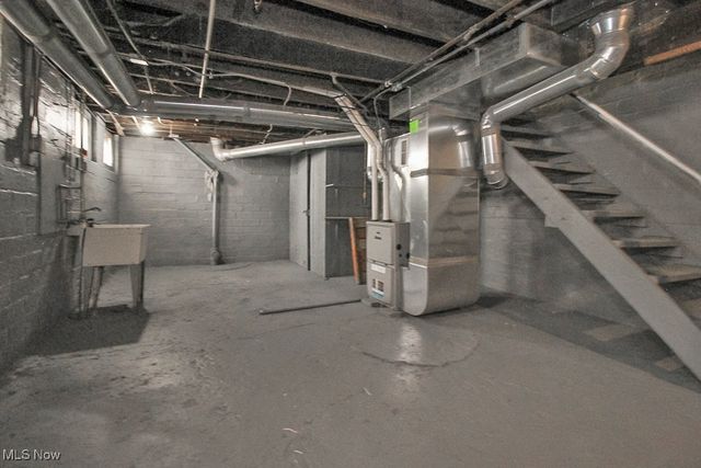 14269 Superior Road, Cleveland Heights, OH 44118