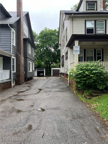 14269 Superior Road, Cleveland Heights, OH 44118
