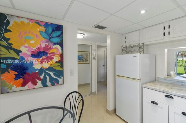 3 Abbey Ln 101, Delray Beach, FL 33446