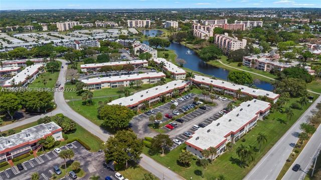 3 Abbey Ln 101, Delray Beach, FL 33446
