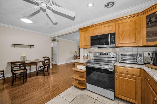 253 PARK CIRCLE S, Dunedin, FL 34698