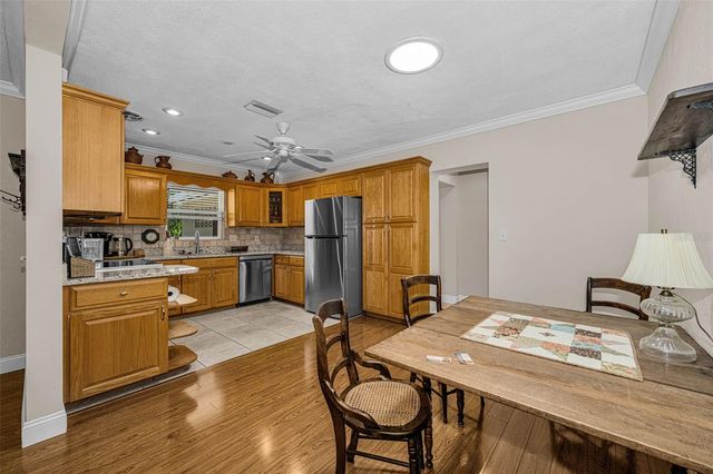 253 PARK CIRCLE S, Dunedin, FL 34698