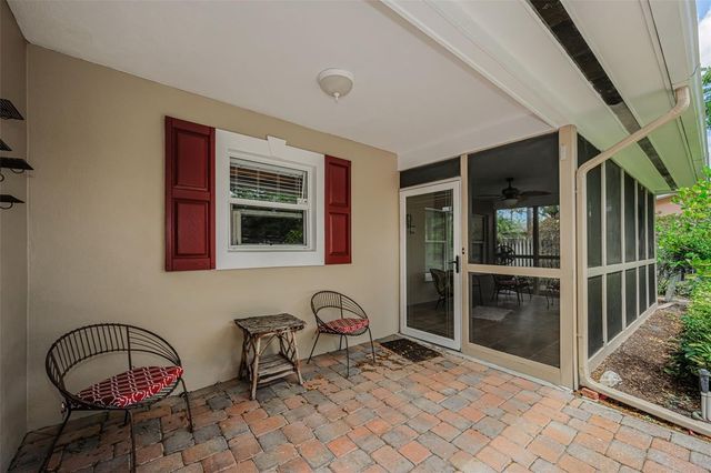 253 PARK CIRCLE S, Dunedin, FL 34698