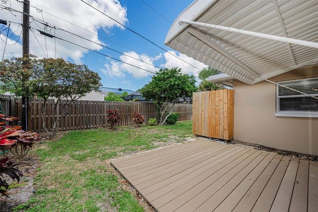 253 PARK CIRCLE S, Dunedin, FL 34698